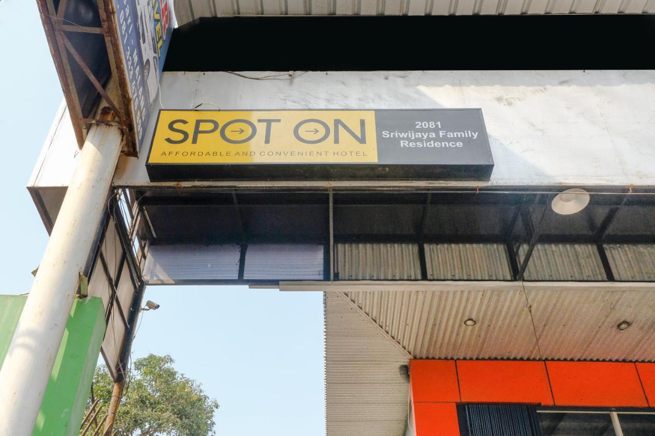 Spot On 2081 Sriwijaya Family Residence Lawang Exterior photo